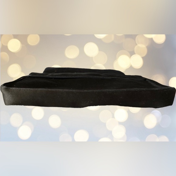 Lujean Vintage Metallic Bronze Embroidered on Black Satin Clutch - Picture 7 of 8